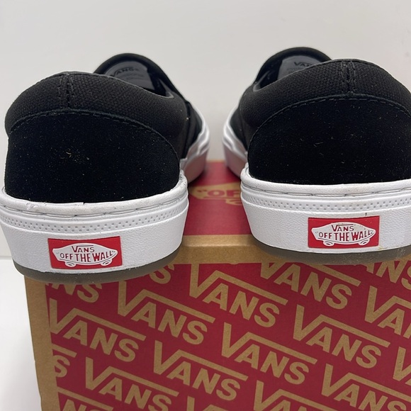 Vans WMNS Bmx Slip-On Black/Gray/White
VN0A5JIS9BG Sneakers - Picture 12 of 16